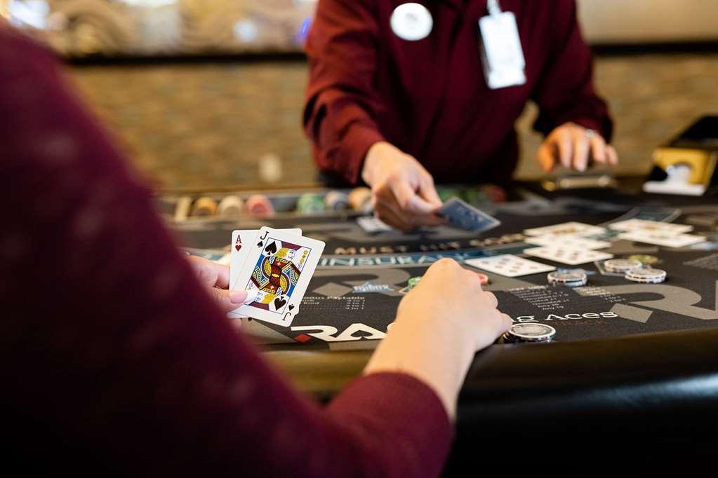 Running Aces Hotel & Casino, Trademark Collection By Wyndham フォレスト・レイク エクステリア 写真